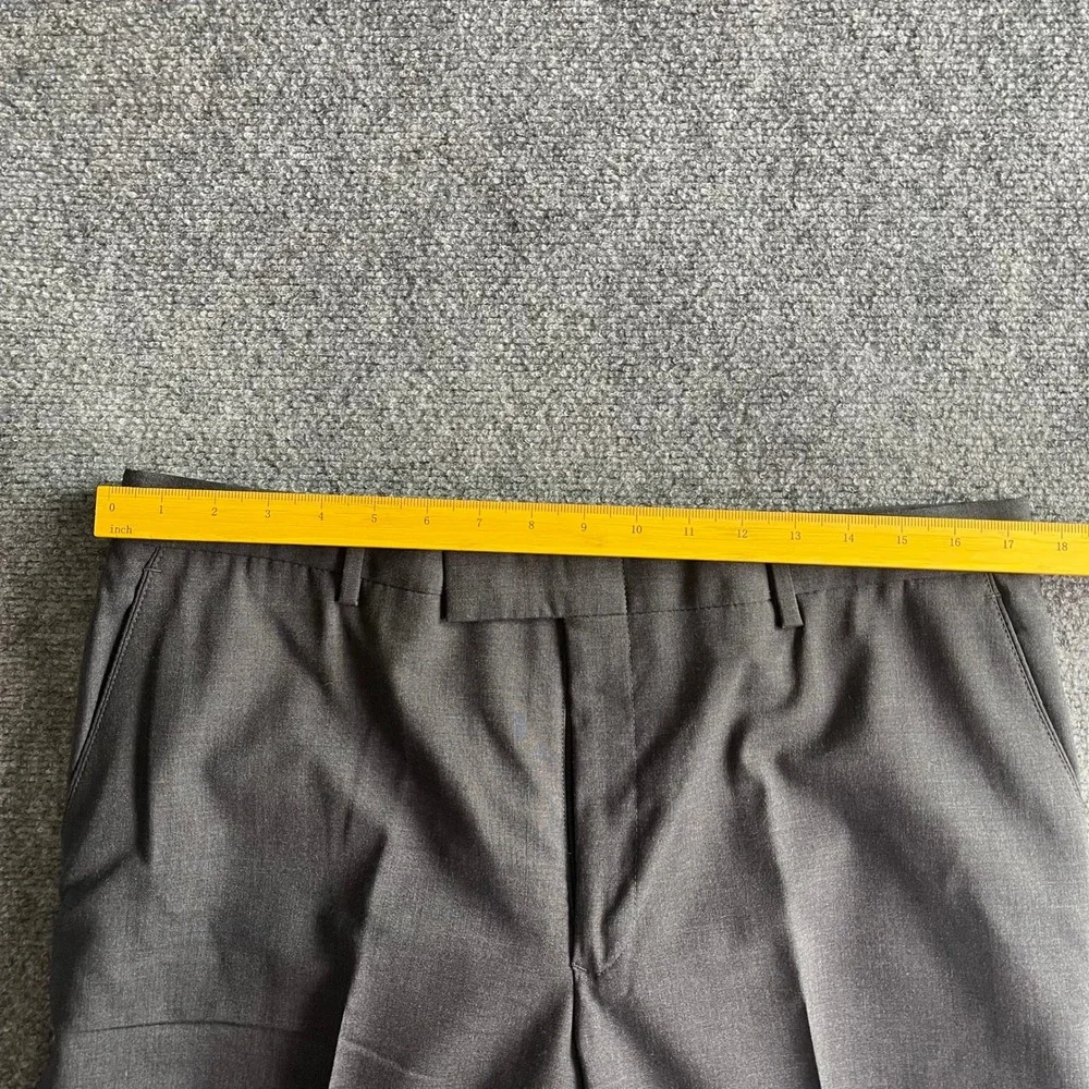 Claiborne Mens 100% Wool Dress Pants 36x30 Gray Flat Front Straight Leg Trousers